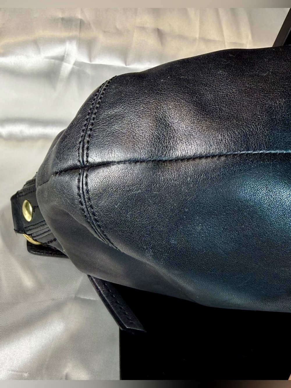 Coach Small SoHo Hobo Shoulder Bag - Picture 7 of 9